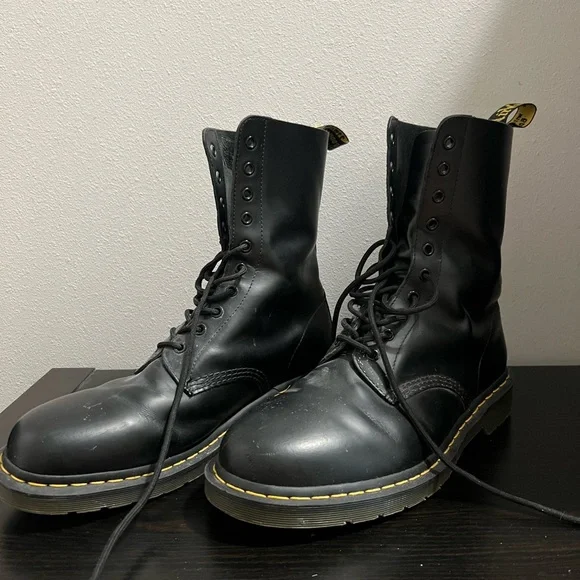 Doc Martens 1490 size US 12 - Picture 2 of 10
